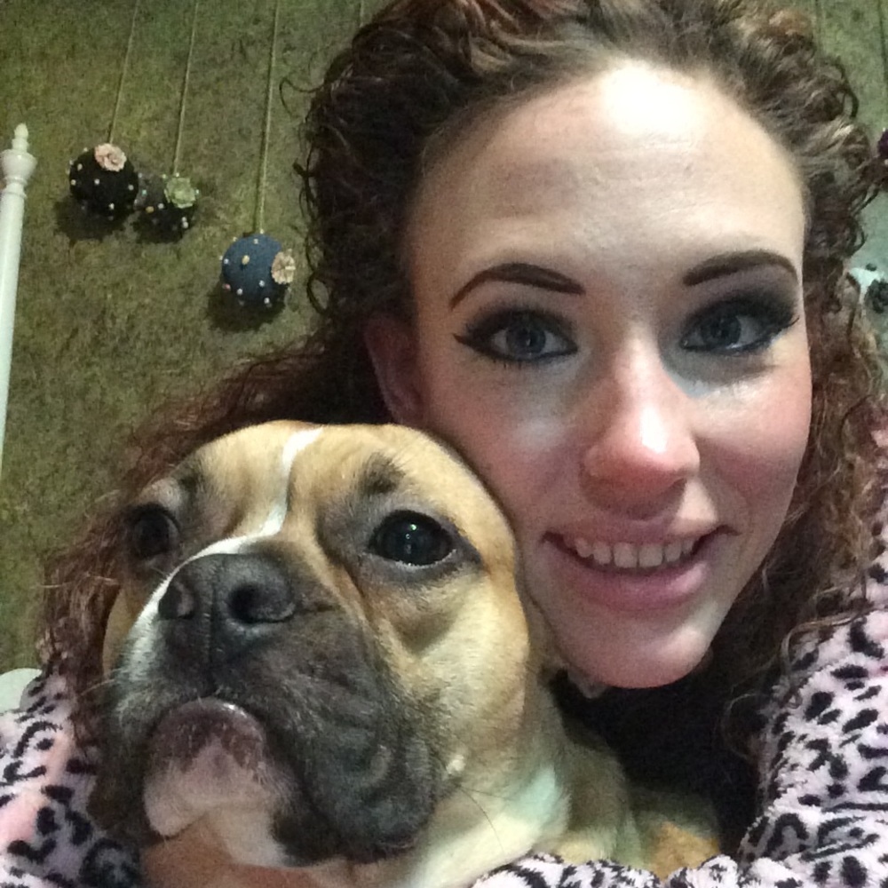 Meet your Posher, Emily
